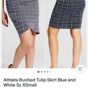 Athleta Tulip hem skirt